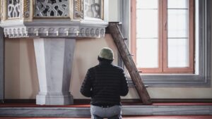 Importance of Adhan in prayer